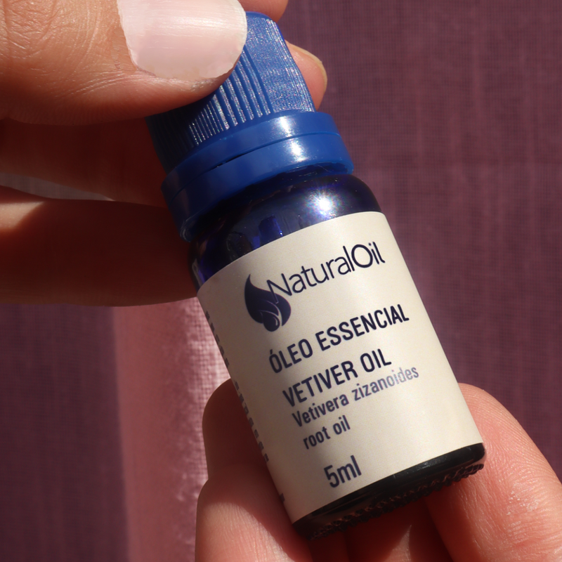Óleo Essencial de Vetiver: Benefícios, Para Que Serve e Como Usar